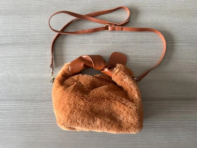 Fluffy tasje (nr7808)